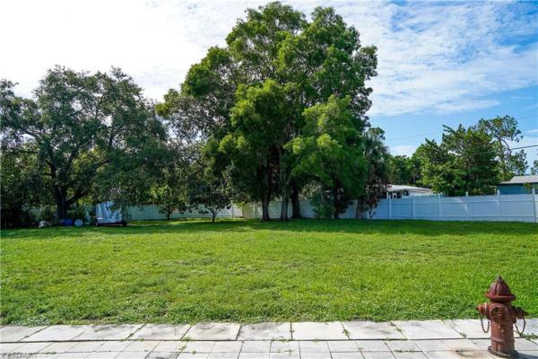 Coconut Grove At Olde Naples, 4180 S Coconut Cir, Naples, Florida 34104, image 1