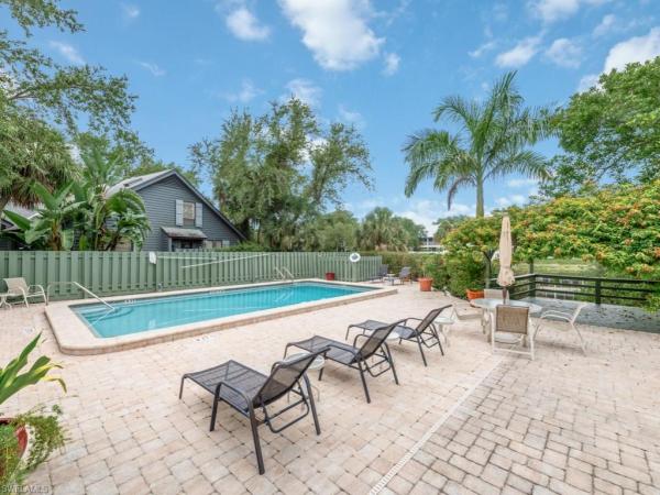 Bent Pines Villas, 1271 Solana Rd #E4, Naples, Florida 34103, image 1