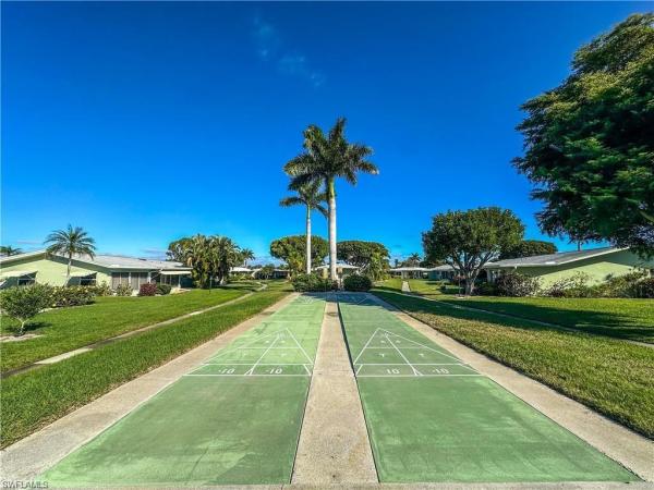 Whiskey Creek Village Green, 5585 Pendlewood Ln, Fort Myers, Florida 33919, image 1