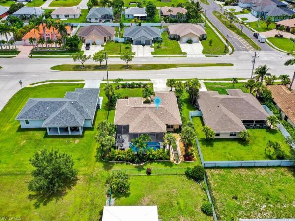 Cape Coral Residential, 3930 S Chiquita Blvd, Cape Coral, Florida 33914, image 2