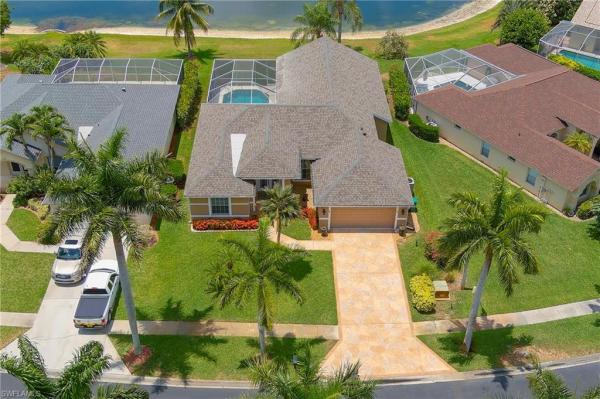 Briarwood, 1962 Terrazzo Ln, Naples, Florida 34104, image 1