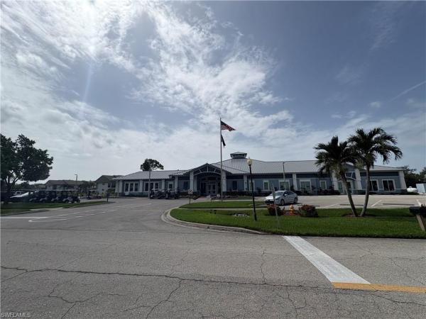 5665 Trailwinds Dr #623, Fort Myers, Florida 33907, image 1