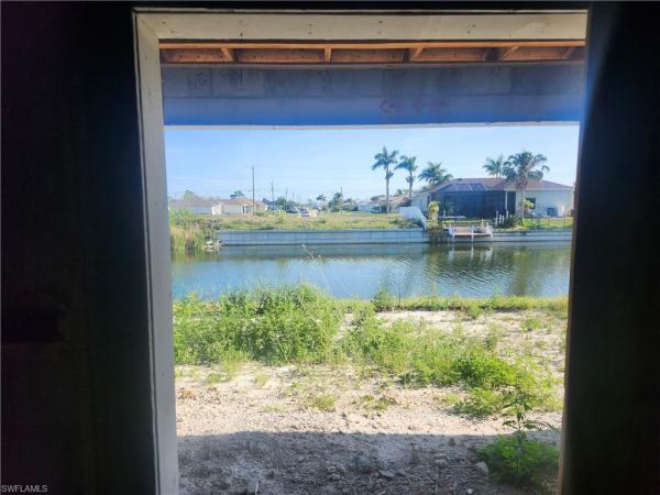 Cape Coral Residential, 1517 17th St, Cape Coral, Florida 33993, image 2