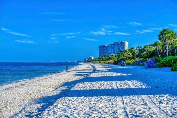 5809 Glencove Dr #902, Naples, Florida 34108, image 1