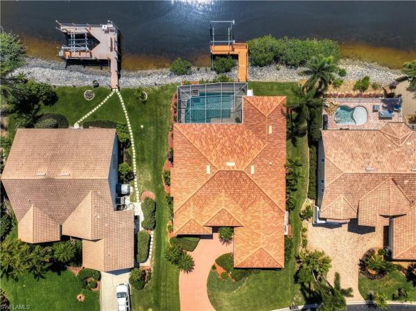 The Harborage, 5561 Harborage Dr, Fort Myers, Florida 33908, image 2