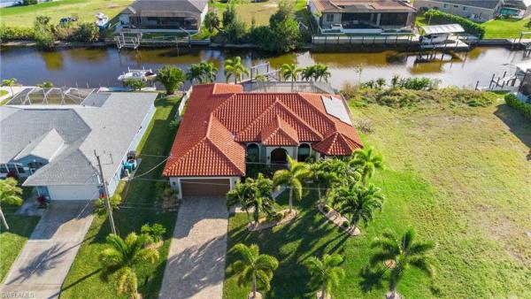Cape Coral Residential, 2712 25th St, Cape Coral, Florida 33914, image 1