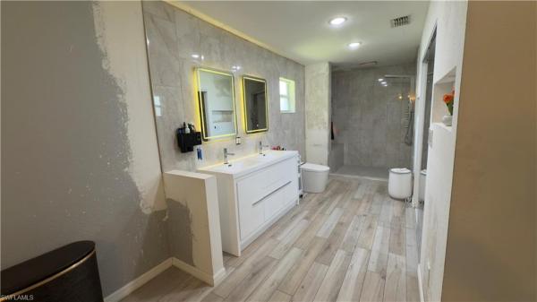 Cape Coral Residential, 2228 25th St, Cape Coral, Florida 33993, image 2