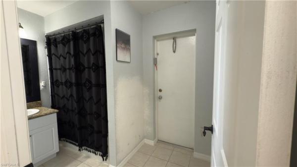 Cape Coral, 2228 25th St, Cape Coral, Florida 33993, image 1