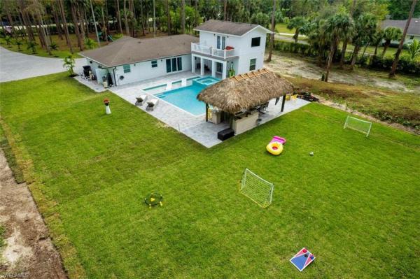 Logan Woods, 675 S Logan Blvd, Naples, Florida 34119, image 2