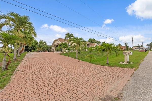 Cape Coral Residential, 417 36th Pl, Cape Coral, Florida 33993, image 3