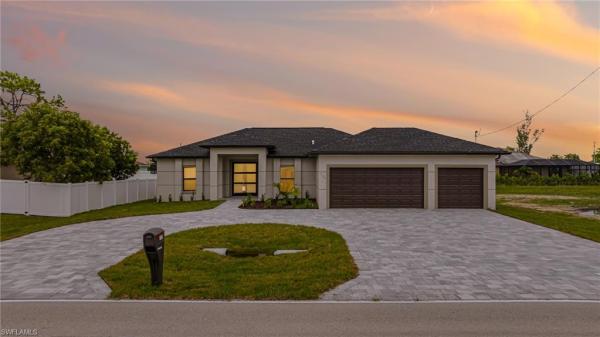 Cape Coral, 1117 Trafalgar Pkwy, Cape Coral, Florida 33991, image 1