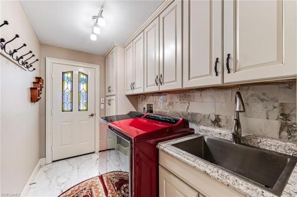 Cape Coral, 207 31st St, Cape Coral, Florida 33904, image 1
