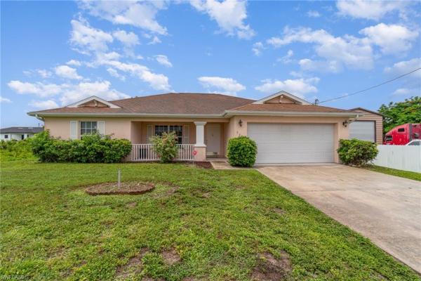Lehigh Acres Residential, 3213 SW 22nd St, Lehigh Acres, Florida 33976, image 1
