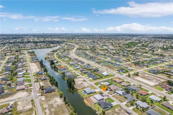 Cape Coral Residential, 201 8th Ter, Cape Coral, Florida 33909, image 2
