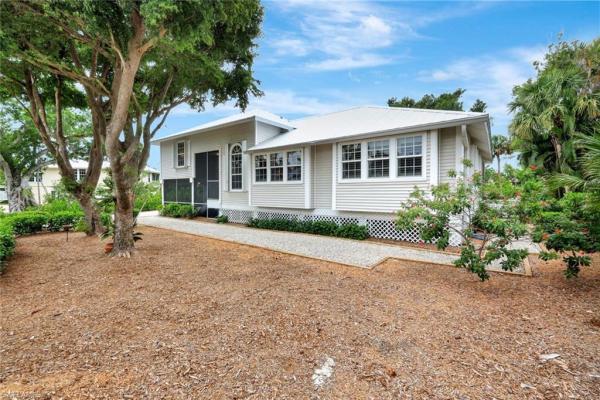 Island Woods, 1874 Farm Trl, Sanibel, Florida 33957, image 1