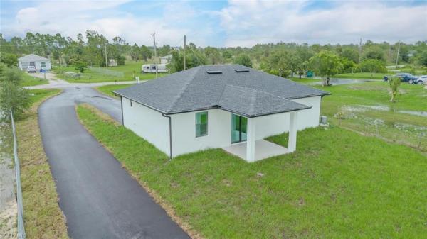 4224 NE 70th Ave, Naples, Florida 34120, image 1