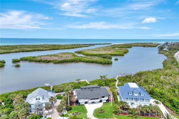 Heron's Landing, 5435 Osprey Ct, Sanibel, Florida 33957, image 2