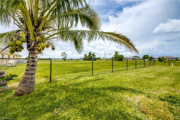 Cape Coral Residential, 204 28th St, Cape Coral, Florida 33993, image 2