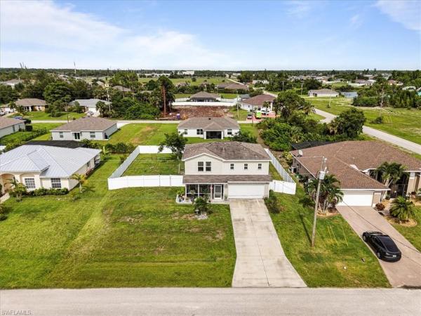 Cape Coral Residential, 3705 15th Pl, Cape Coral, Florida 33909, image 3