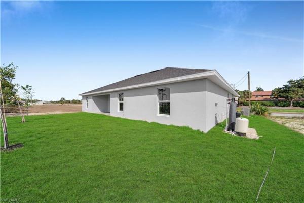 Cape Coral Residential, 3340 Garden Blvd, Cape Coral, Florida 33909, image 3