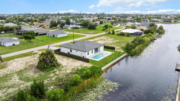 Cape Coral Residential, 1425 11th Ct, Cape Coral, Florida 33991, image 1