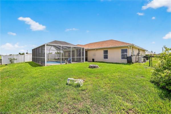 Cape Coral Residential, 1524 18th Pl, Cape Coral, Florida 33909, image 2