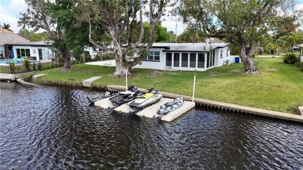 Belle Aire Lagoon, 1313 Thompson St, North Fort Myers, Florida 33903, image 1
