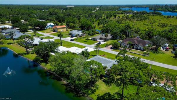 Kings Bay Estates, 17225 Castleview Dr, North Fort Myers, Florida 33917, image 3