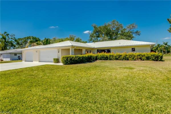 17225 Castleview Dr, North Fort Myers, Florida 33917, image 1