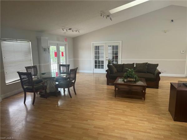 5303 Summerlin Rd #307, Fort Myers, Florida 33919, image 1