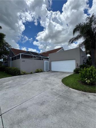 The Courtyards At Quail Woods, 4211 Covey Cir #22C, Naples, Florida 34109, image 1