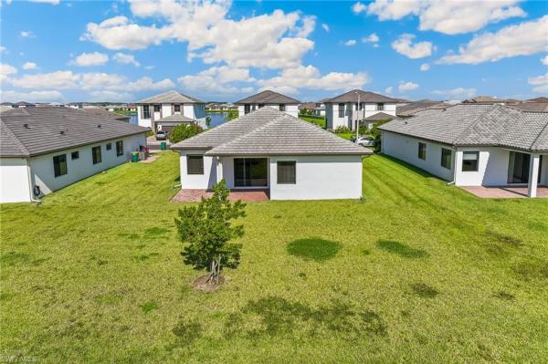 Maple Ridge At Ave Maria, 5080 Isidora Ln, Ave Maria, Florida 34142, image 2