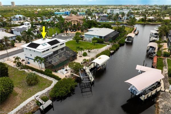 Palm Isles, 17911 Grey Heron Ct, Fort Myers Beach, Florida 33931, image 3