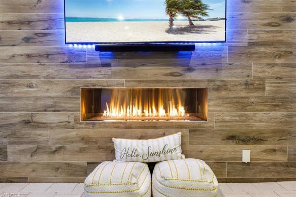 Hidden Pines, 15392 Old Pine Ct, Fort Myers, Florida 33912, image 1
