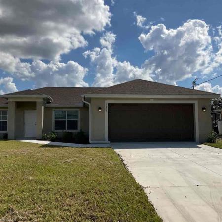 Lehigh Acres Residential, 3105 W 14th St, Lehigh Acres, Florida 33971, image 1