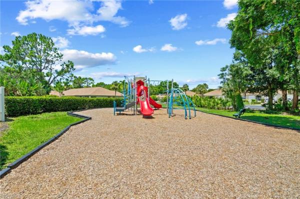 Forest Ridge At Fountain Lakes, 22025 Seashore Cir, Estero, Florida 33928, image 2