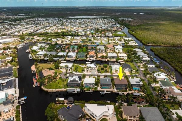 17930 Grey Heron Ct, Fort Myers Beach, Florida 33931, image 1