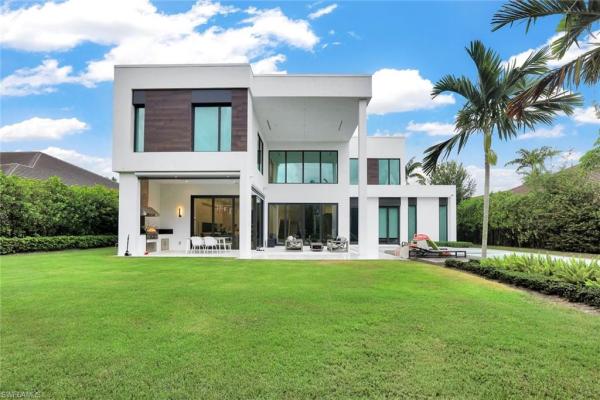 The Moorings, 641 Starboard Dr, Naples, Florida 34103, image 1