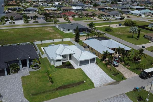 Cape Coral, 3723 1st St, Cape Coral, Florida 33991, image 1
