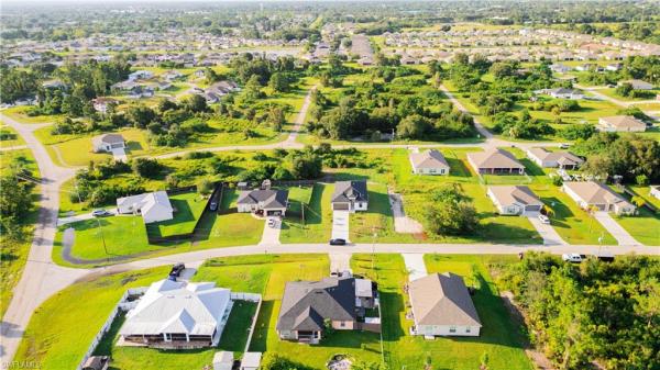 Lehigh Acres Residential, 433 Rayford St, Lehigh Acres, Florida 33974, image 1