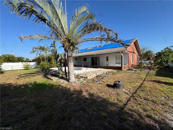 Cape Coral Residential, 1220 33rd Ter, Cape Coral, Florida 33914, image 2