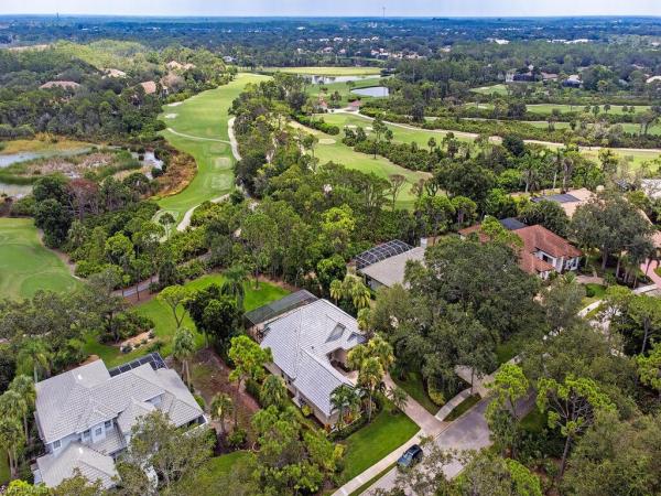 24891 Goldcrest Dr, Bonita Springs, Florida 34134, image 1