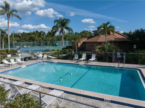 Foxmoor Village, 5735 Foxlake Dr #1, North Fort Myers, Florida 33917, image 3