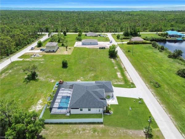 Cape Coral Residential, 3910 44th Ter, Cape Coral, Florida 33993, image 2