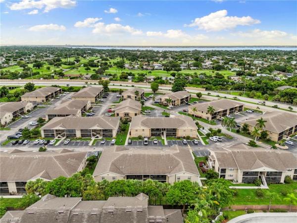 Mystic Gardens, 5305 Summerlin Rd #501, Fort Myers, Florida 33919, image 3