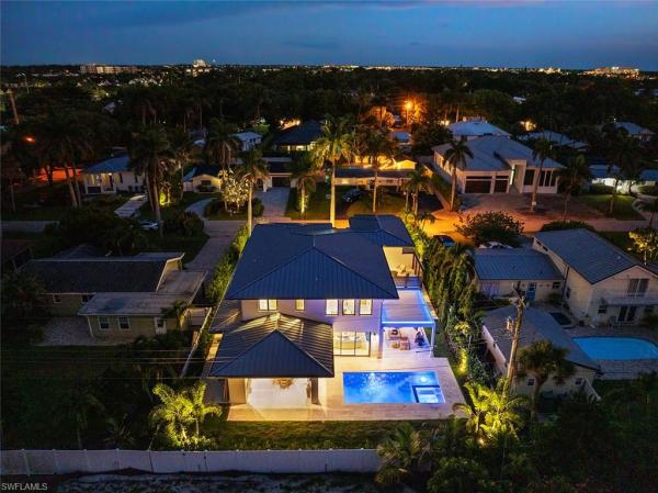 Lake Park, 1261 N 13th Ave, Naples, Florida 34102, image 2
