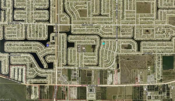 Cape Coral Residential, 211 26th Ave, Cape Coral, Florida 33991, image 2