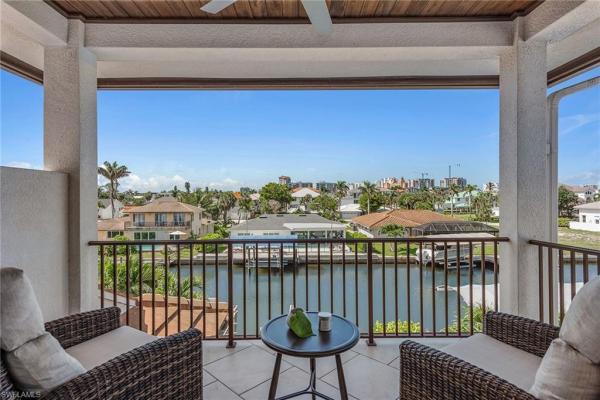 Conners At Vanderbilt Beach, 434 Trade Winds Ave, Naples, Florida 34108, image 1