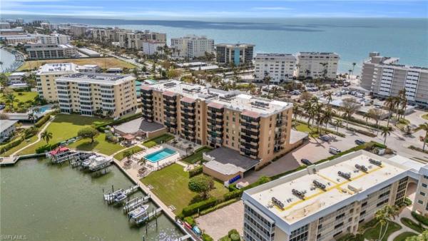 3430 N Gulf Shore Blvd #4J, Naples, Florida 34103, image 1