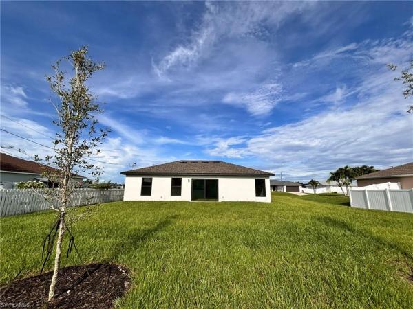 Cape Coral Residential, 2115 7th Ave, Cape Coral, Florida 33909, image 1